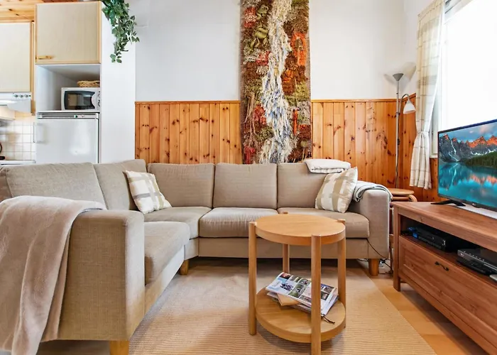 Lomarivi B1 By Interhome *